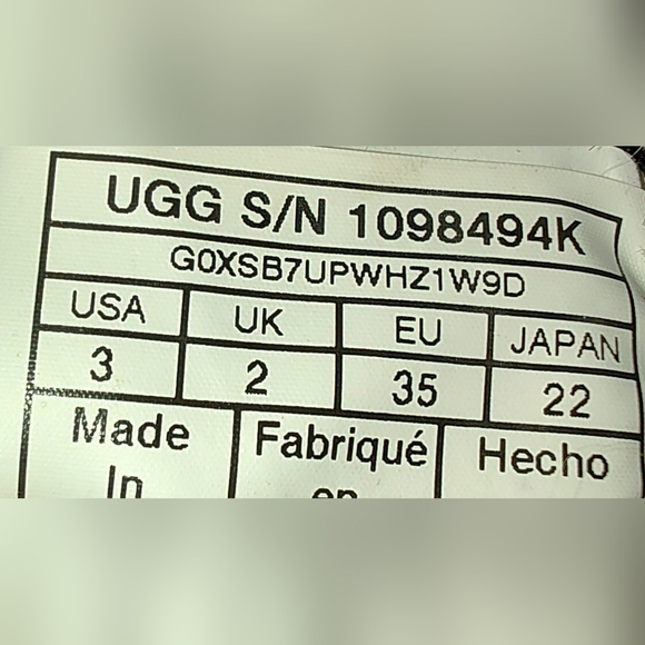 UGG Fluff Yeah Black Plush Slides Slippers Girl's Size 3 Women's Size 5 - Picture 7 of 7